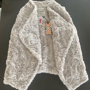 Dylan faux fur vest- perfect for layering in the months ahead